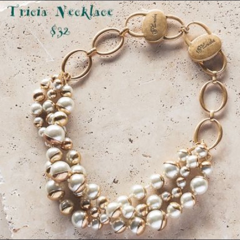 Tricia Necklace from Plunder